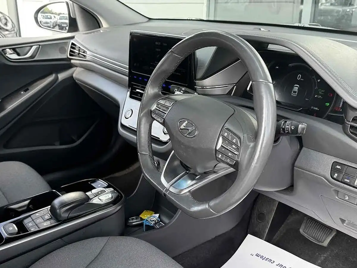 2020-hyundai-kona-e-premium-136ps-39kwh-big-19