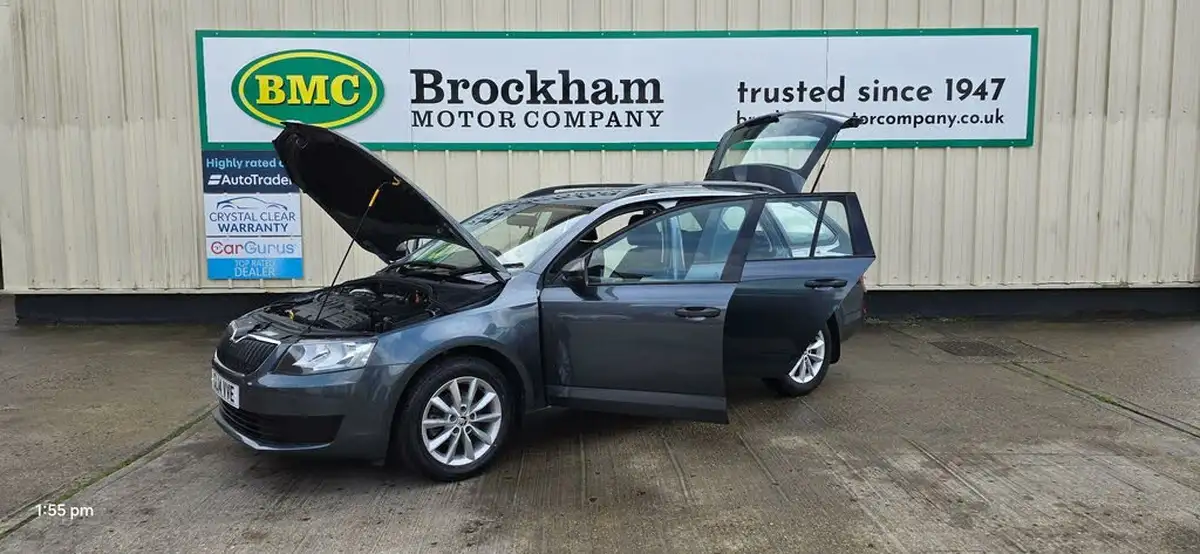 2014-skoda-octavia-16tdi-estate-dsg-big-41