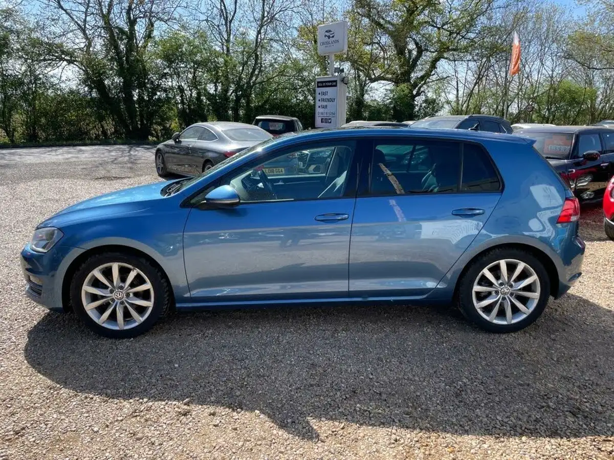 2013-volkswagen-golf-14-gt-tsi-140ps-ss-hatchback-5d-1395cc-big-3