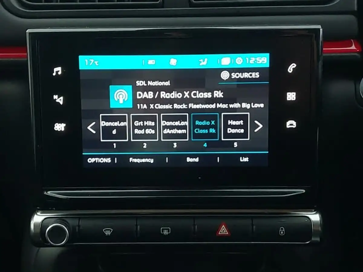 2019-citroen-c3-12-puretech-flair-nav-edition-82ps-ss-big-16