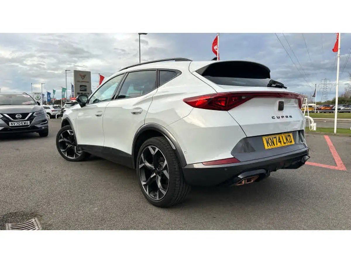 2024-cupra-formentor-14-e-hybrid-v2-big-44