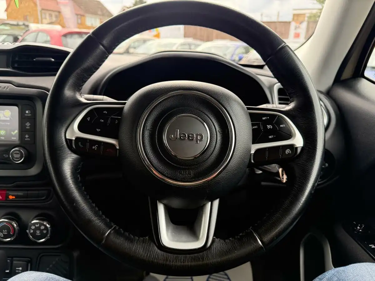 2016-jeep-renegade-14-multiair-ii-longitude-ddct-big-32