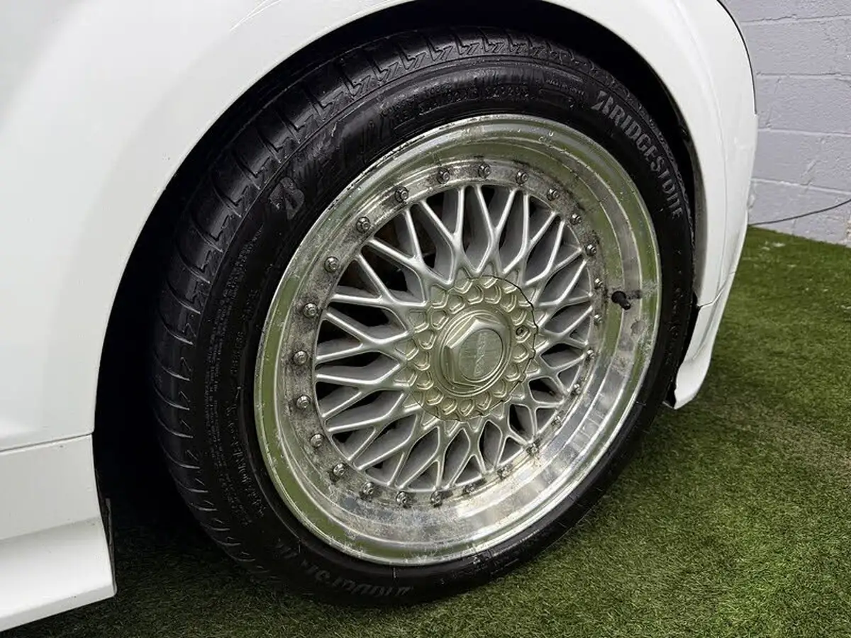 2010-audi-tt-coupe-20-tdi-s-line-big-16