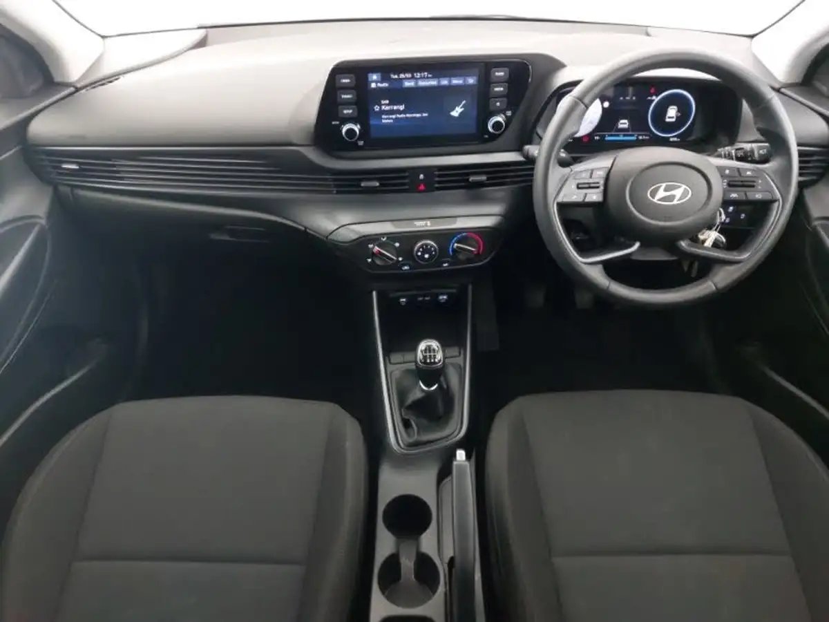 2024-hyundai-i20-10-t-gdi-advance-big-2