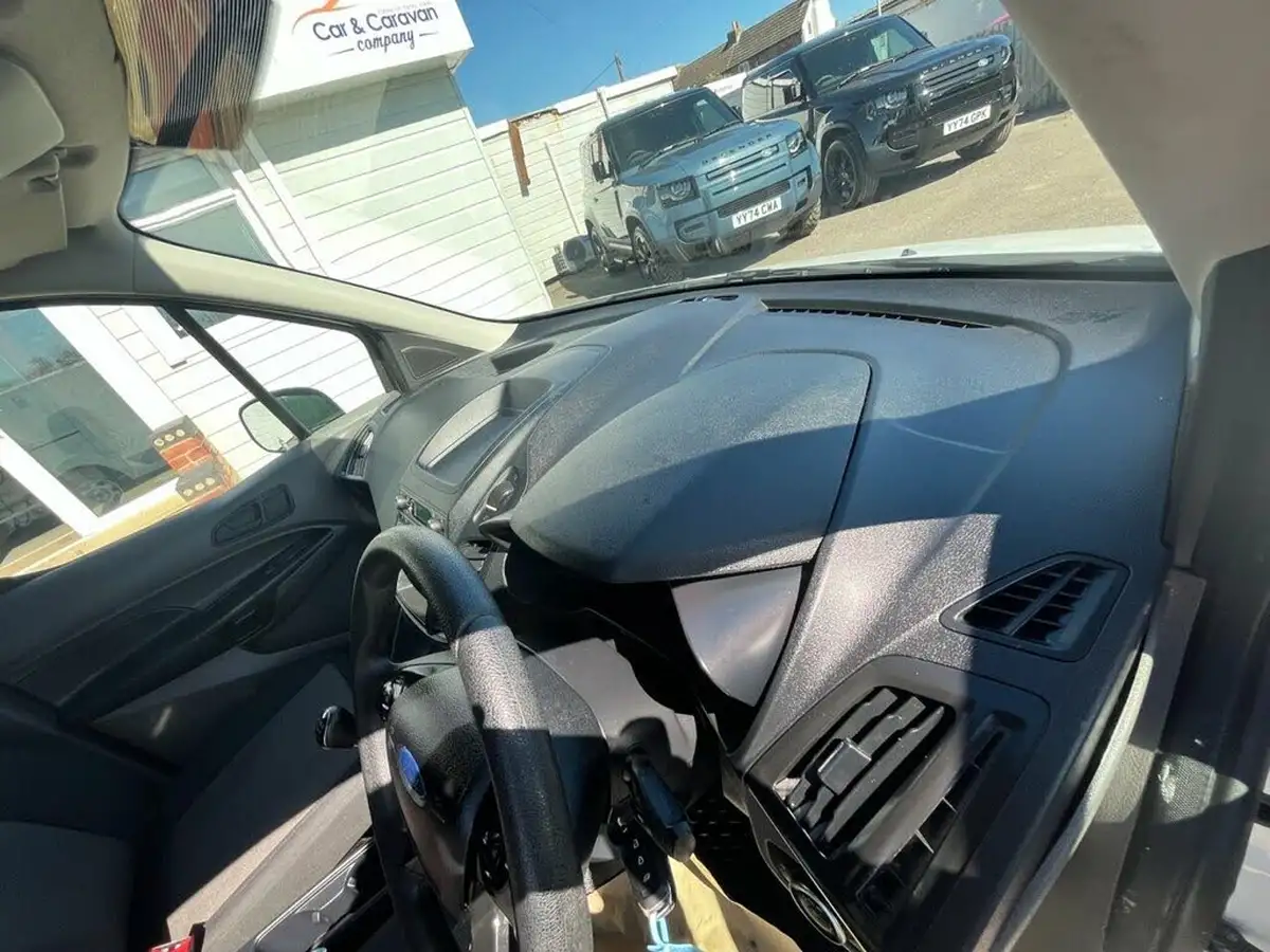 2019-ford-transit-connect-15-ecoblue-l2-210-base-100pseu6dt-panel-big-11