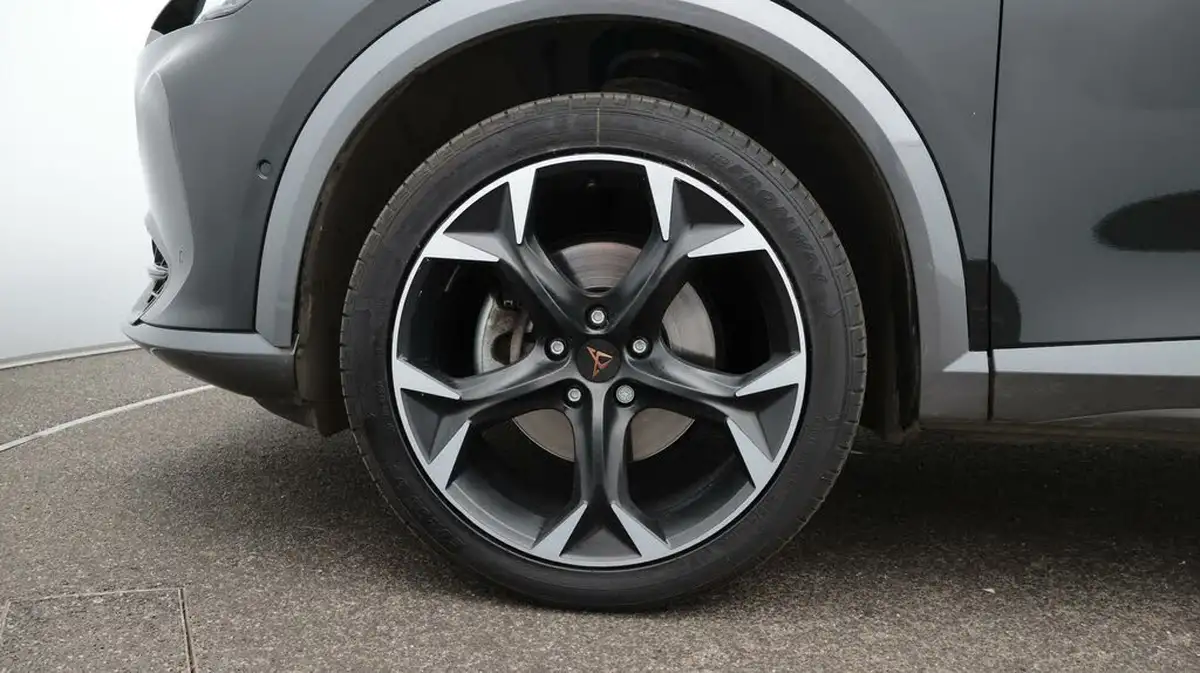 2024-cupra-formentor-15-tsi-v2-big-18