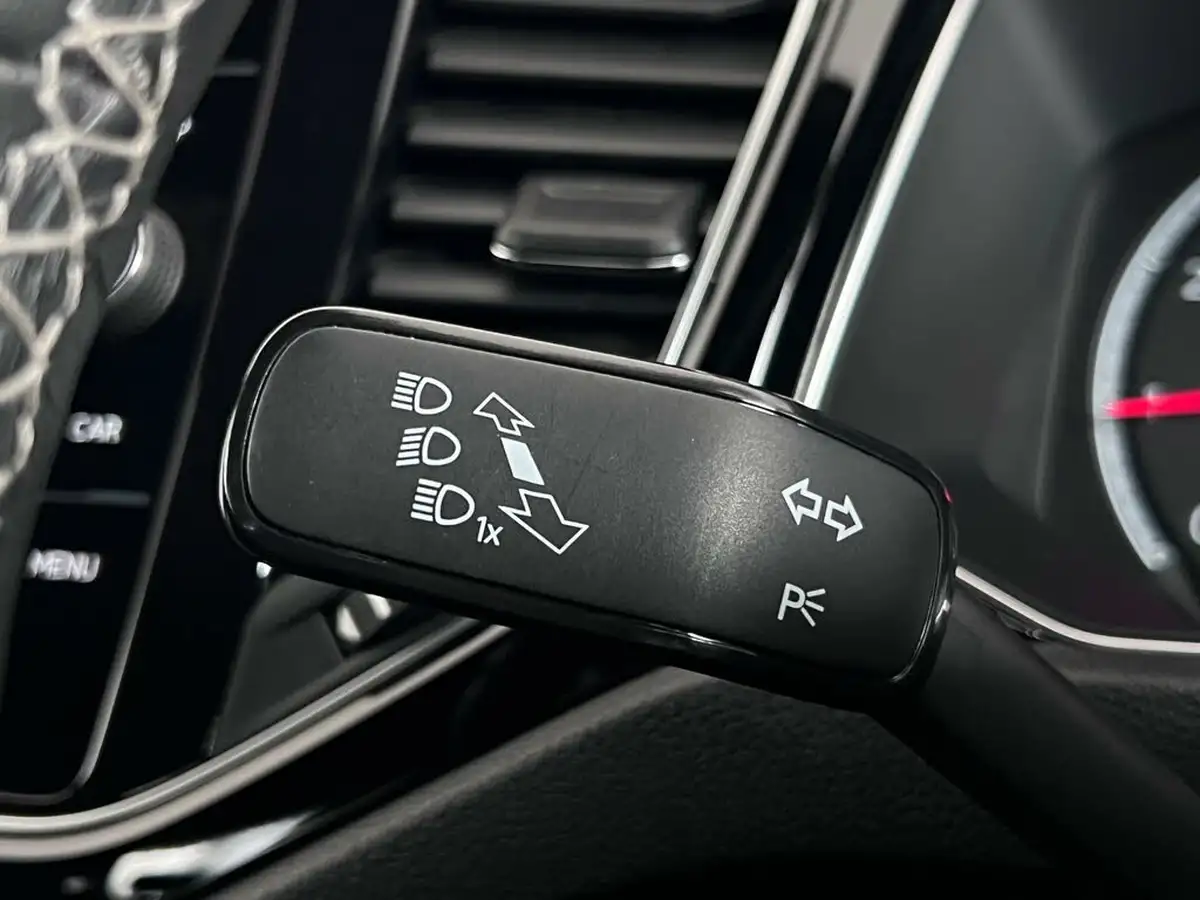 2021-volkswagen-t-roc-15-tsi-black-edition-dsg-big-21