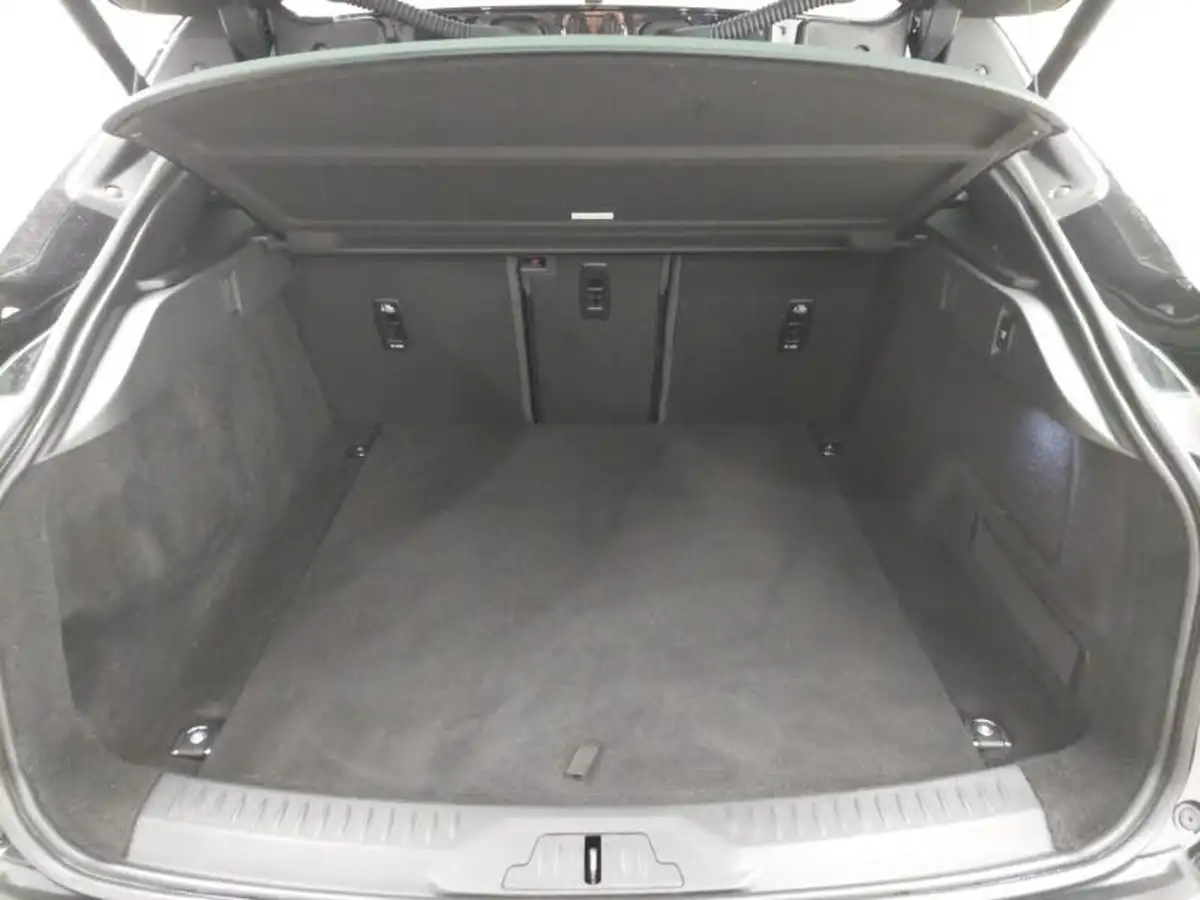 2021-jaguar-i-pace-ev400-black-big-7