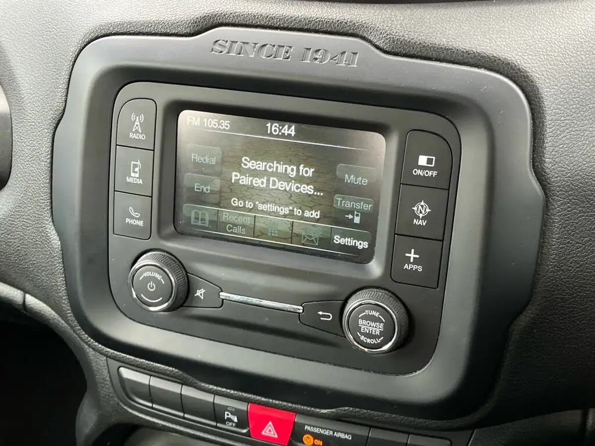 2016-jeep-renegade-14-multiair-ii-longitude-big-31