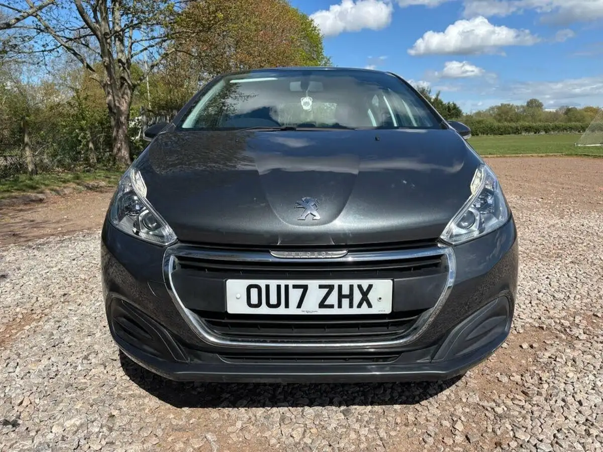 2017-peugeot-208-12-puretech-active-82bhp-5d-big-7