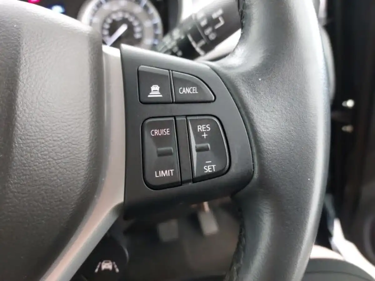 2022-suzuki-vitara-14-boosterjet-sz-t-big-13