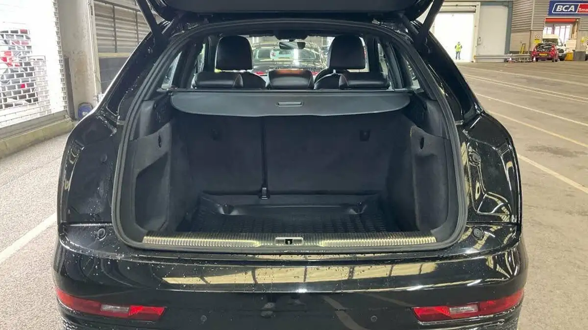 2017-audi-q3-20-tdi-s-line-edition-big-7