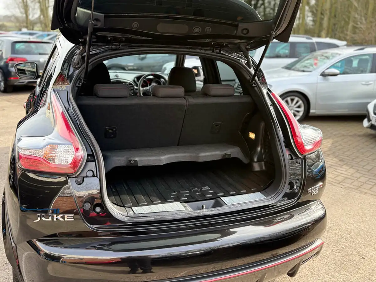 2012-chevrolet-cruze-16-lt-hatchback-big-30