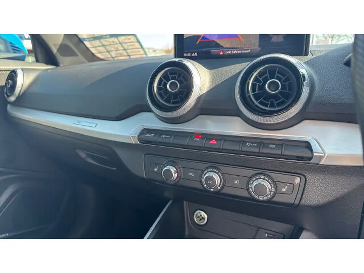 2021-audi-q2-15-35-tfsi-s-line-tronic-big-29