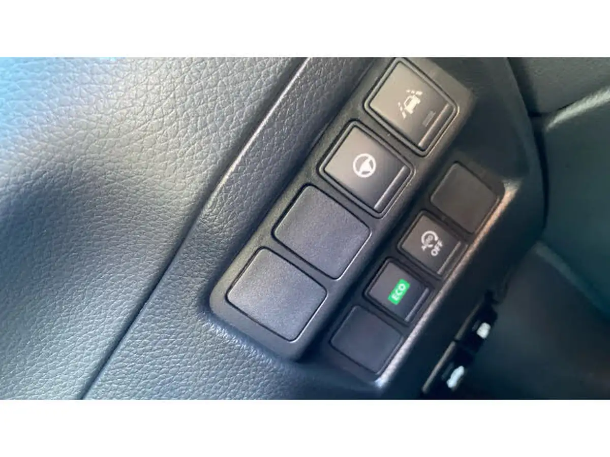 2019-nissan-qashqai-13-dig-t-tekna-160ps-19in-alloys-dct-big-33