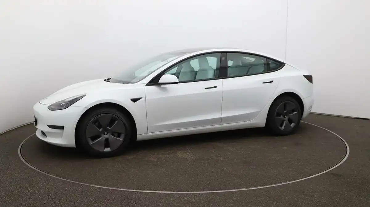 2021-tesla-model-3-e-standard-plus-big-58
