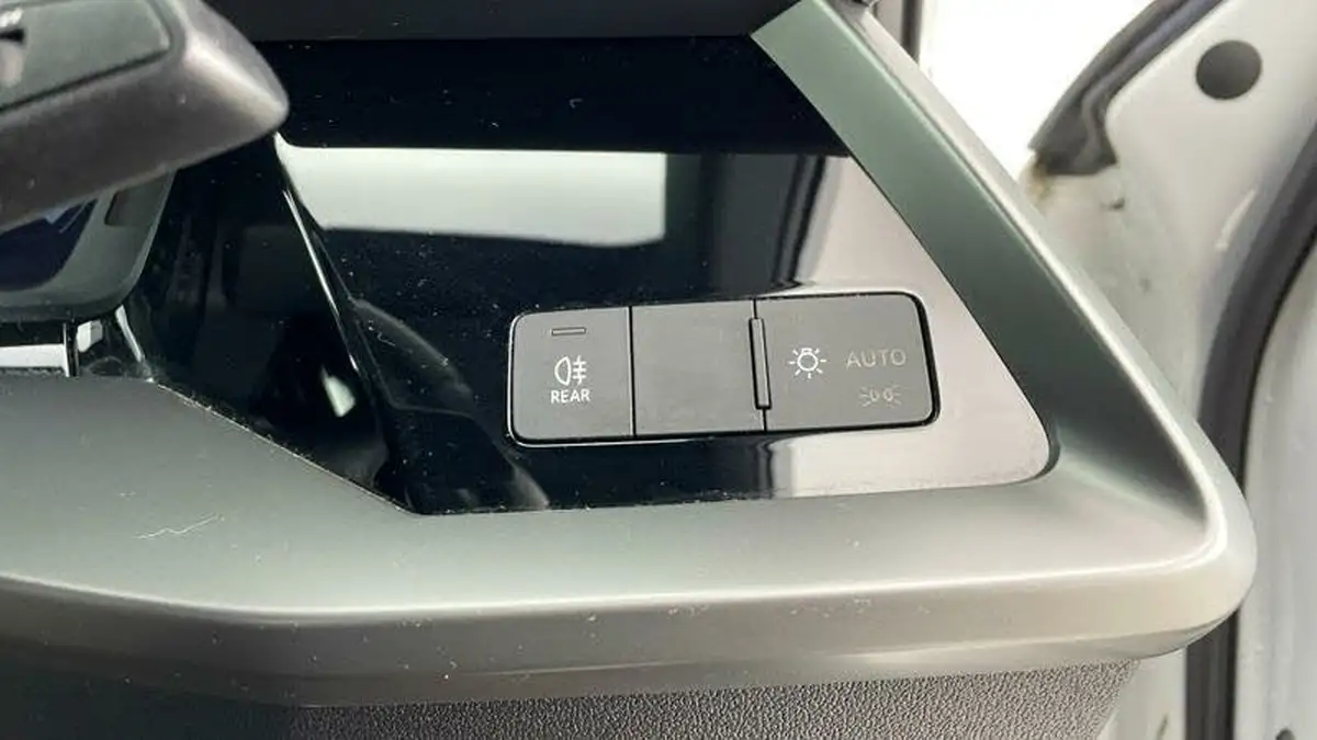 2022-audi-a3-14-40-tfsi-e-sport-big-19