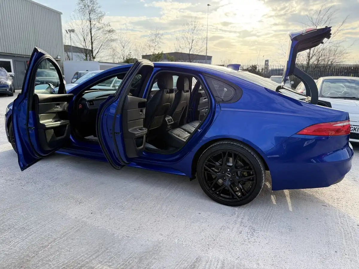 2017-jaguar-xf-20i-r-sport-200ps-saloon-4d-1999cc-big-12