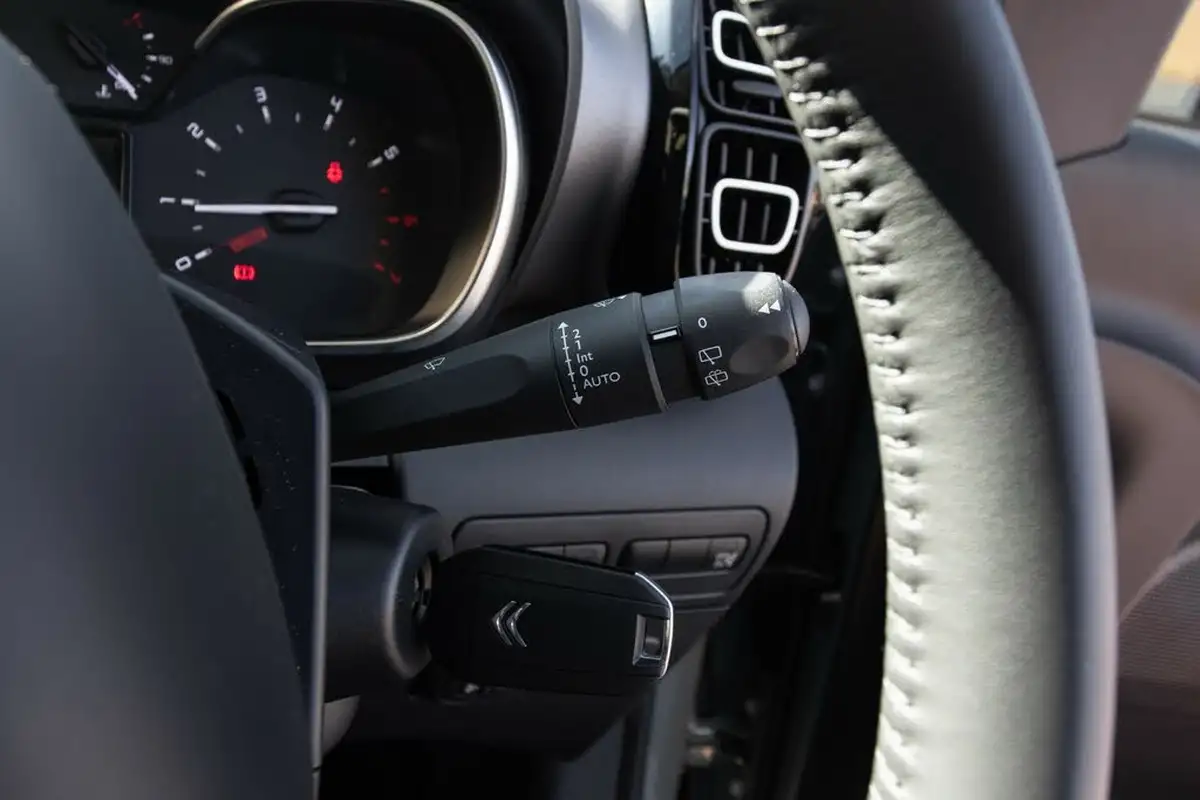 2023-citroen-c3-aircross-12-puretech-shine-110ps-big-17
