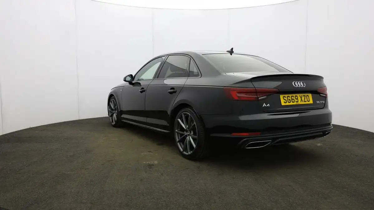 2019-audi-a4-20-35-tfsi-black-edition-s-tronic-big-35