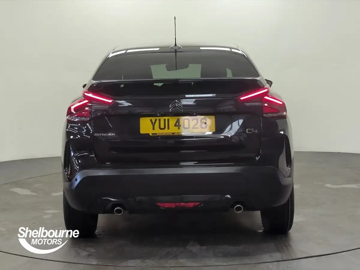 2022-citroen-c4-12-puretech-shine-130ps-big-10