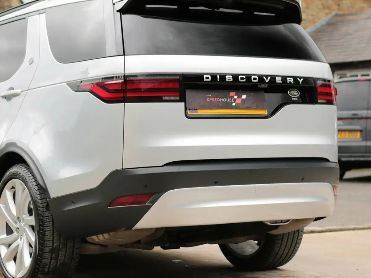 2021-land-rover-discovery-30-d300-commercial-hse-big-37