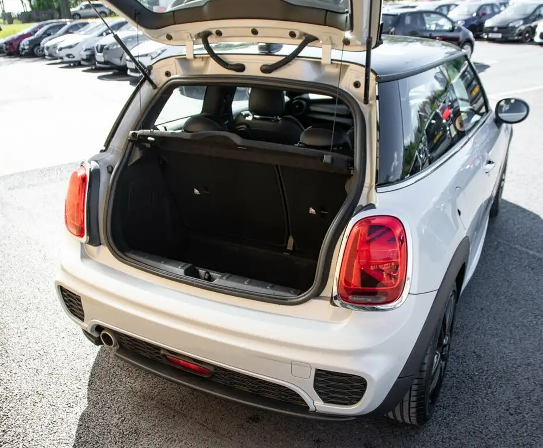 2019-mini-cooper-15-cooper-sport-hatchback-3d-big-33