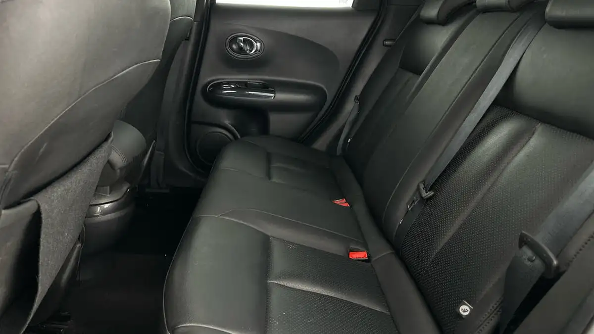 2017-nissan-juke-16-tekna-190ps-1618cc-big-13