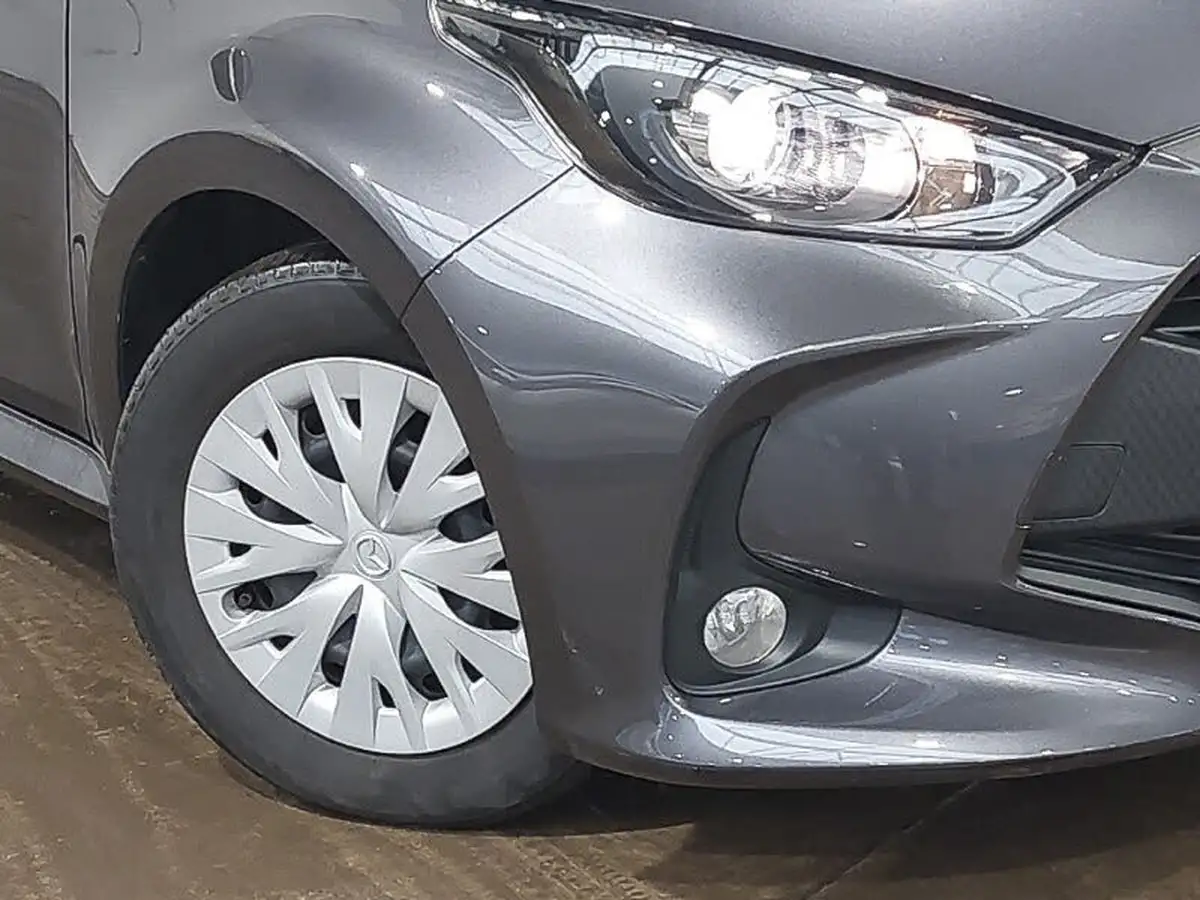 2022-mazda-mazda2-15-pure-big-18