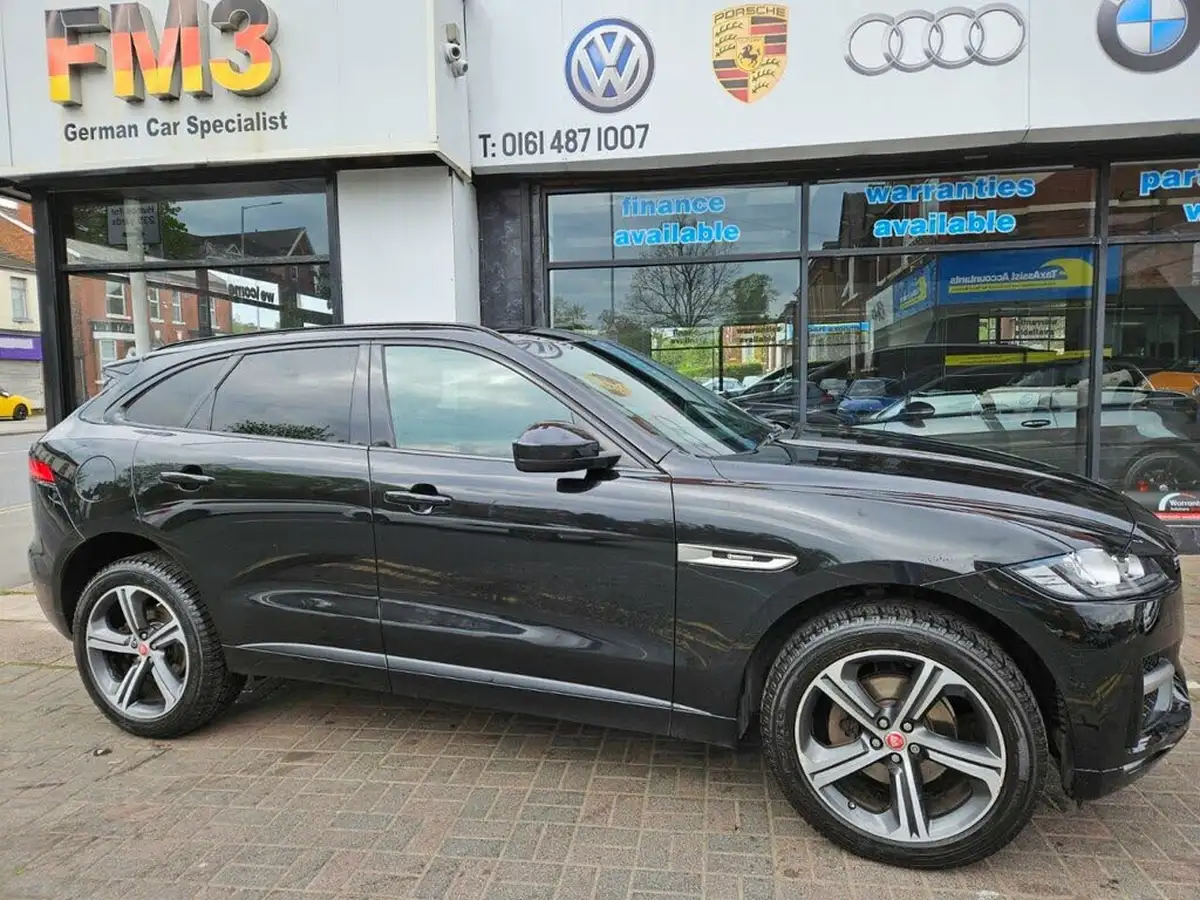 2016-jaguar-f-pace-20-i4d-r-sport-awd-auto-big-38