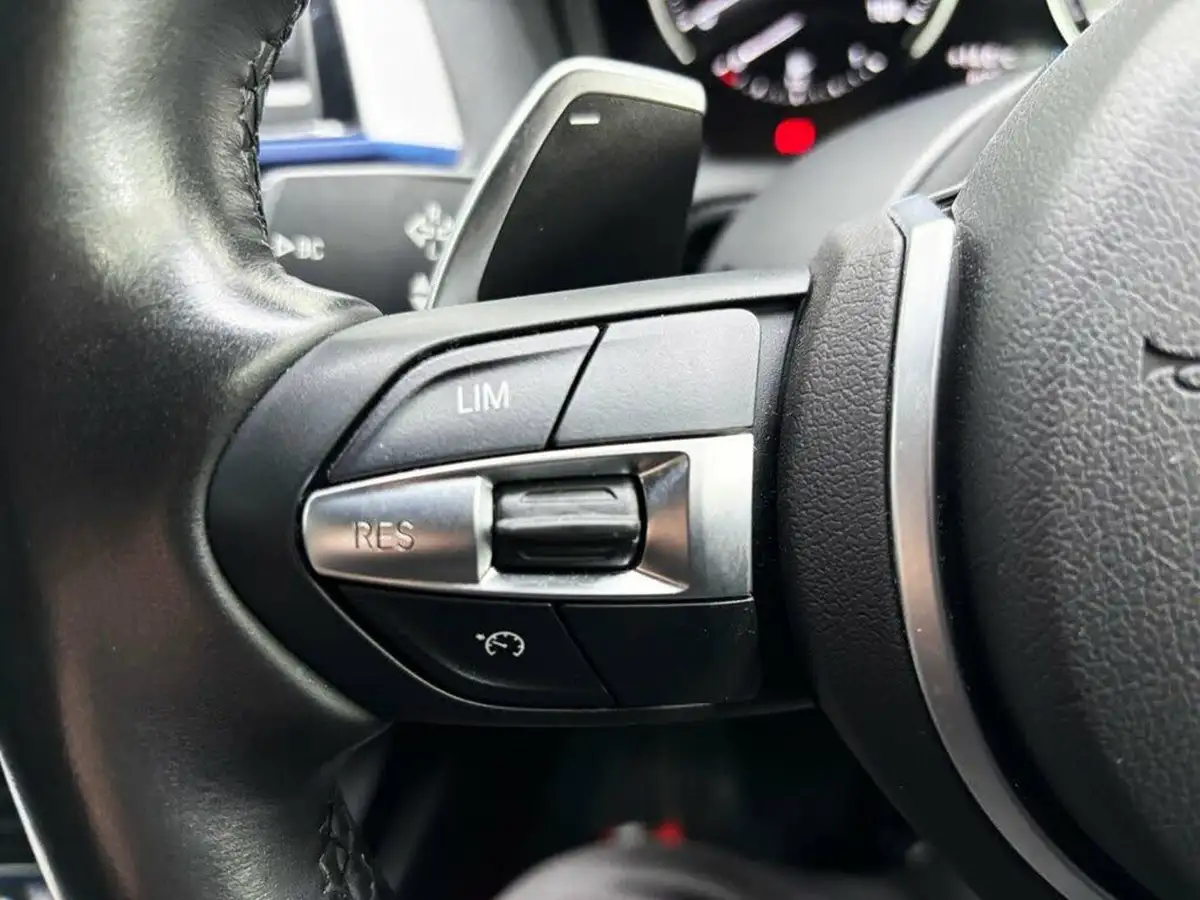 2019-bmw-1-series-30-m140i-shadow-edition-5d-big-19