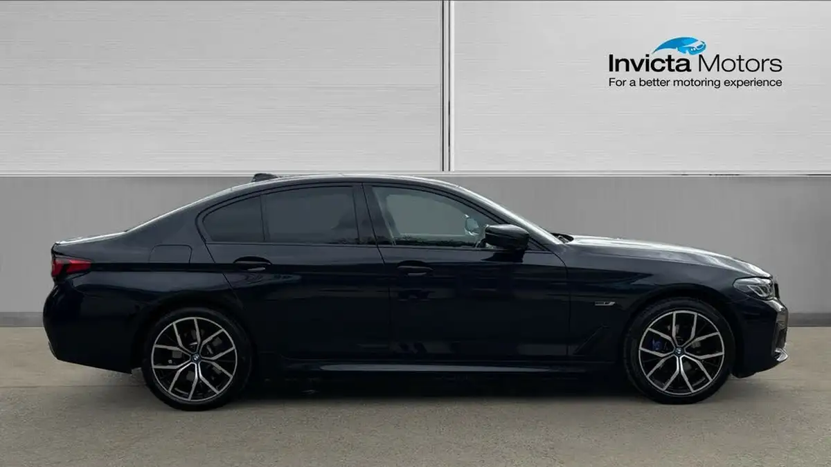 2022-bmw-5-series-20-530e-m-sport-saloon-4d-big-1