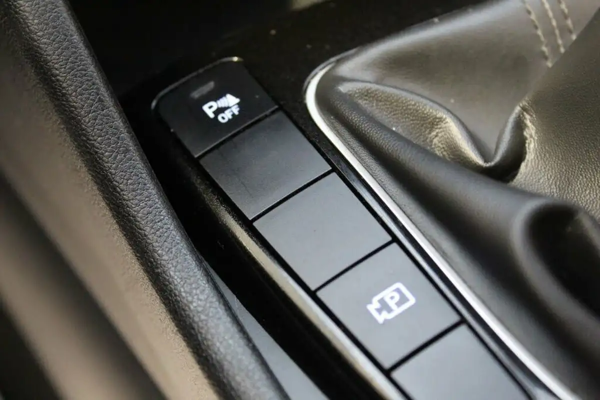 2021-hyundai-tucson-16-t-gdi-se-connect-150ps-48-volt-mhev-big-34