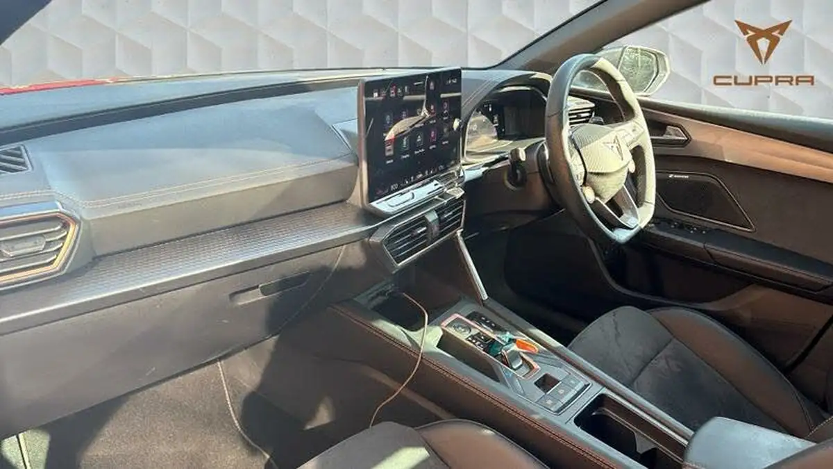 2024-cupra-leon-nf-15-e-hybrid-vz-first-edition-estate-big-1