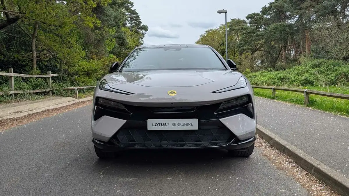 2024-lotus-eletre-e-big-1