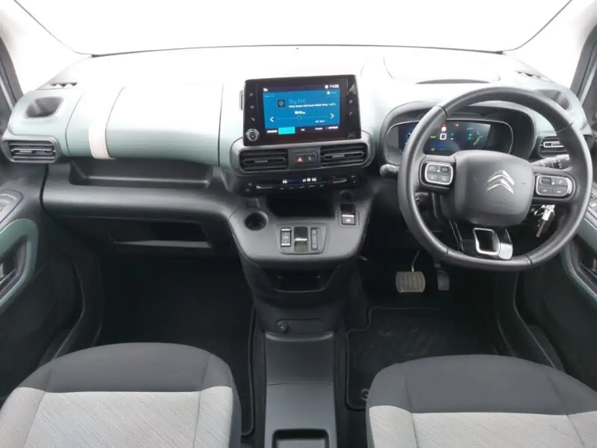 2023-citroen-berlingo-e-flair-xtr-xl-size-big-2