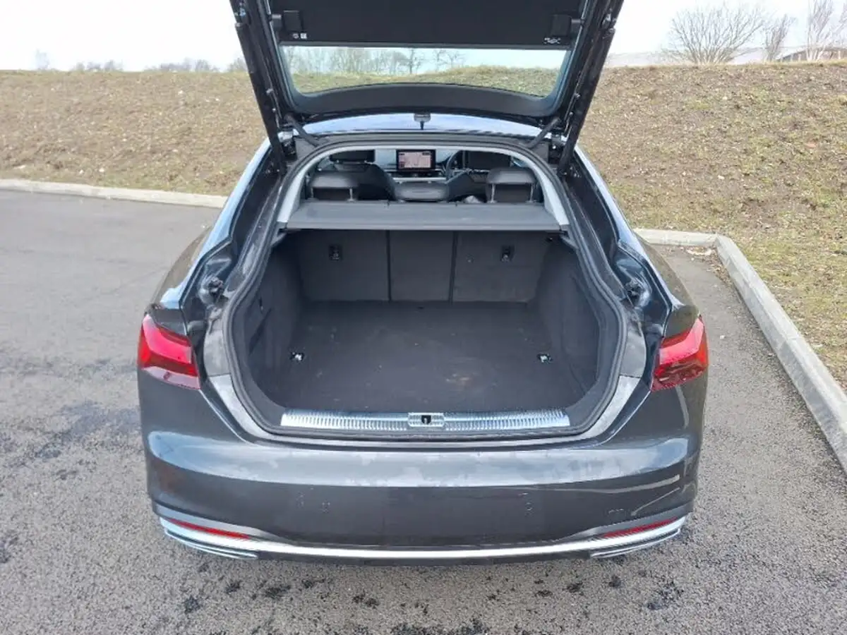 2024-audi-a5-20-35-tfsi-sportback-5d-big-7