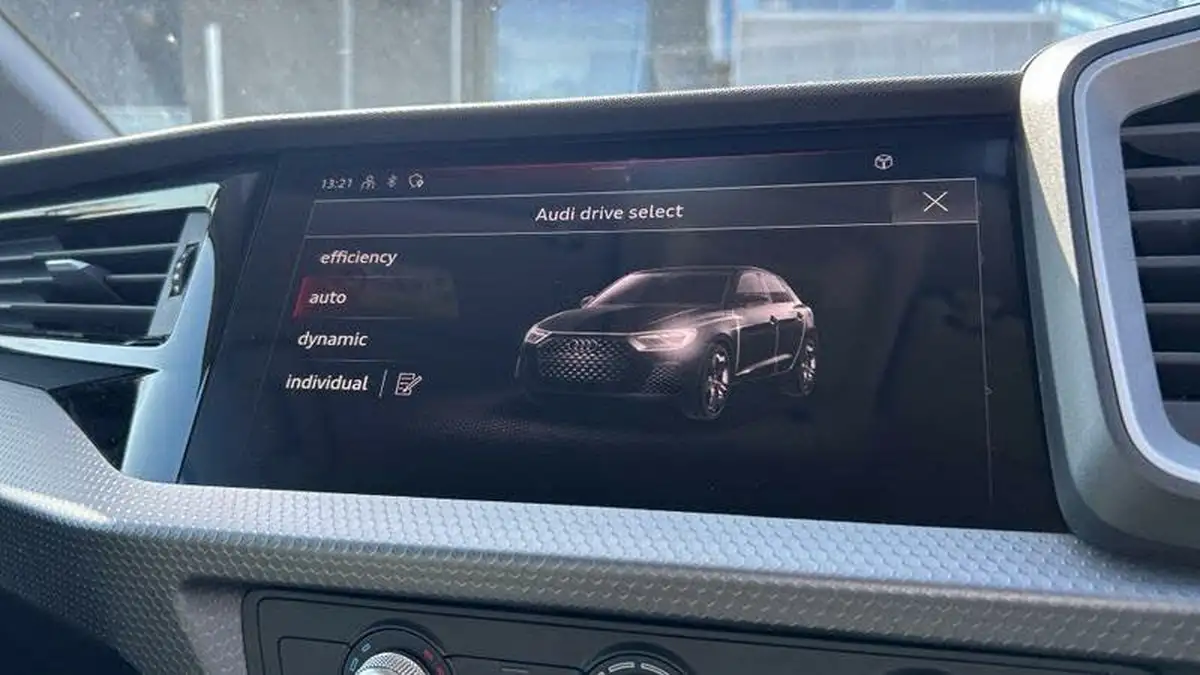 2023-audi-a1-10-30-tfsi-sport-s-tronic-big-36