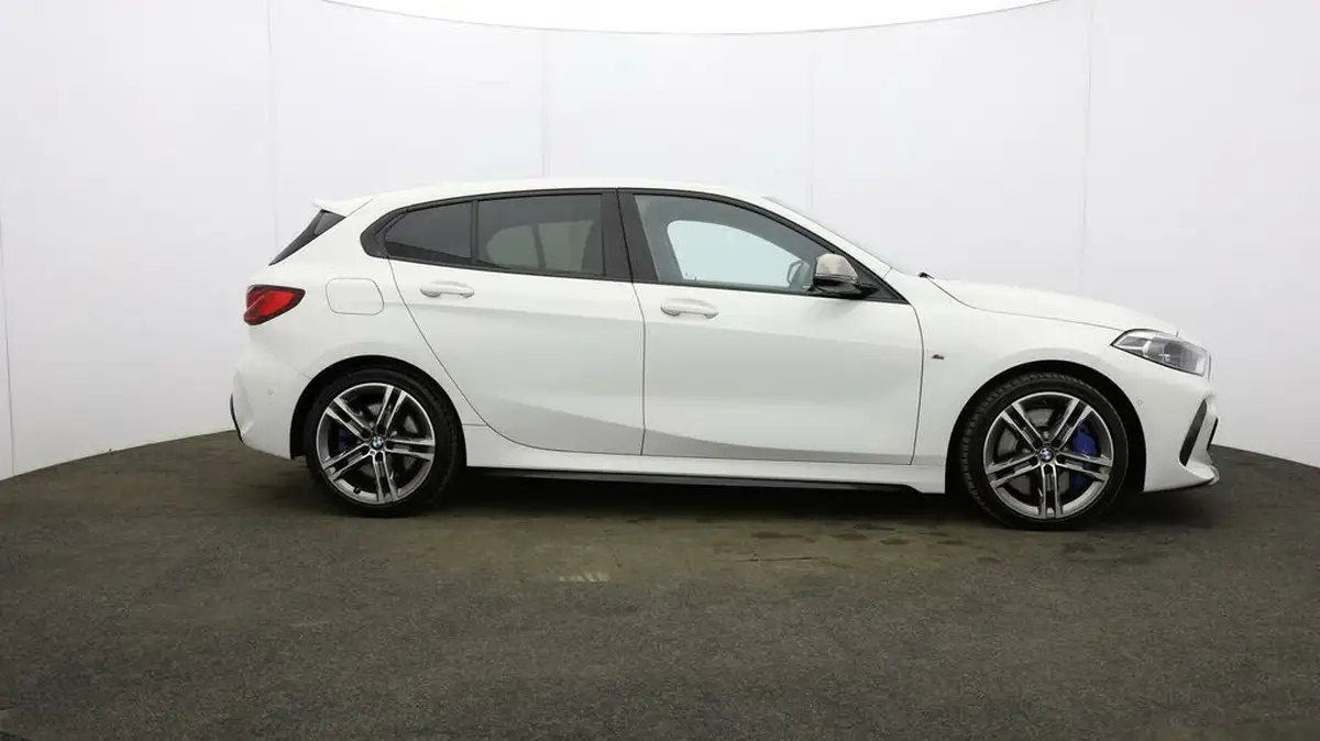 2019-bmw-1-series-20-m135i-xdrive-big-45