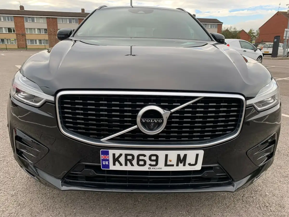 2019-volvo-xc60-20td-b5-r-design-pro-big-2