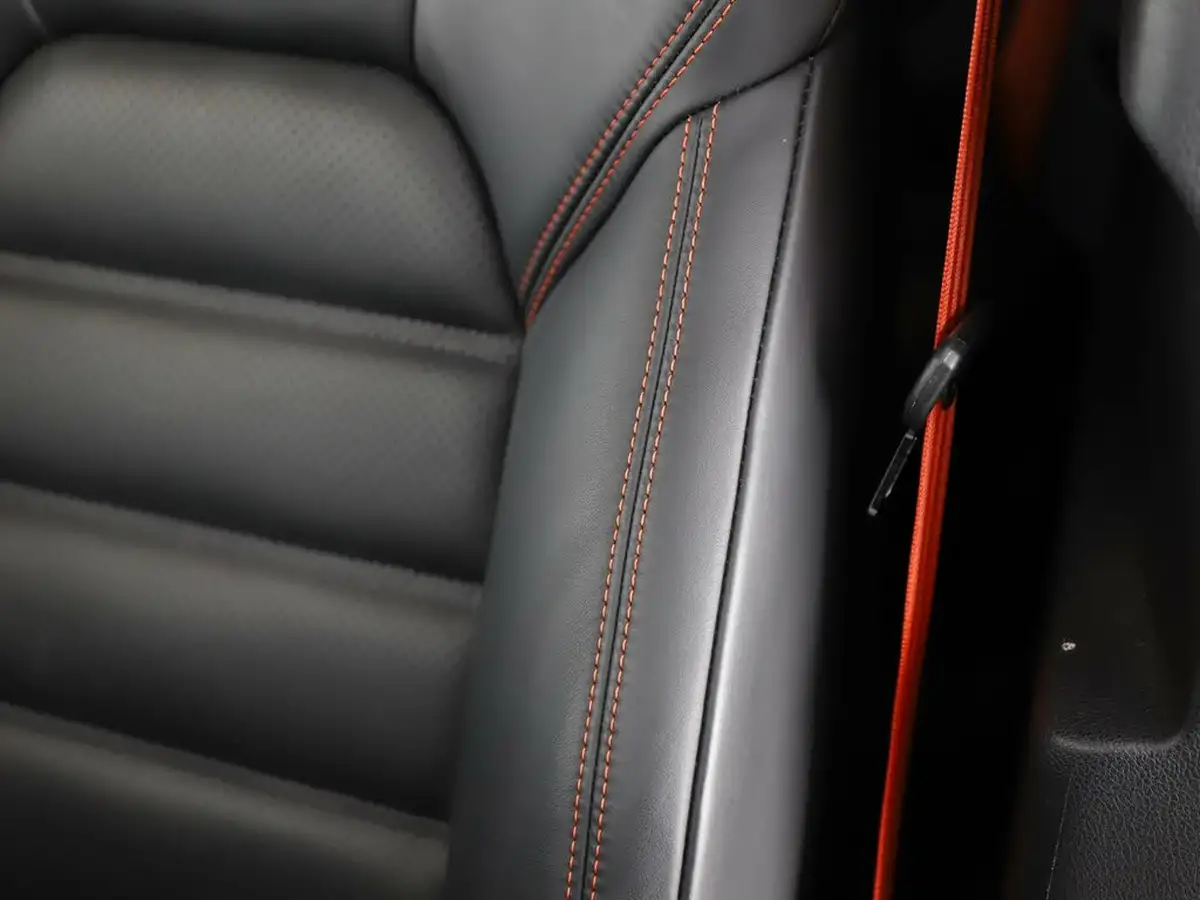2023-porsche-macan-29-v6-gts-big-14