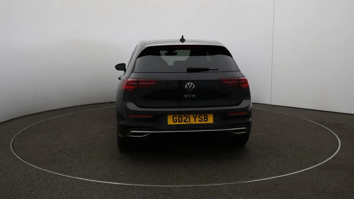 2021-volkswagen-golf-14-tsi-gte-big-52
