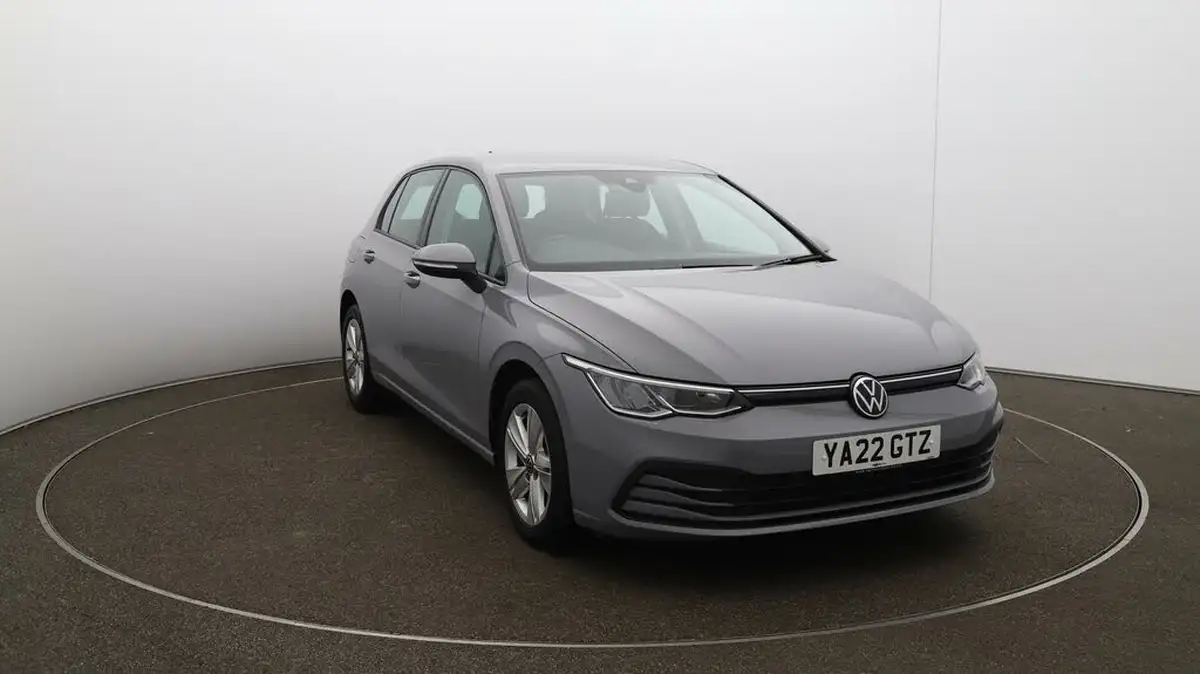 2022-volkswagen-golf-20tdi-life-hatchback-big-33