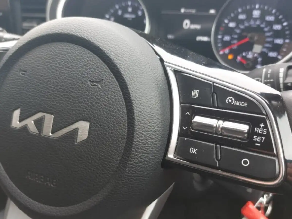 2022-kia-xceed-10-t-gdi-2-big-13