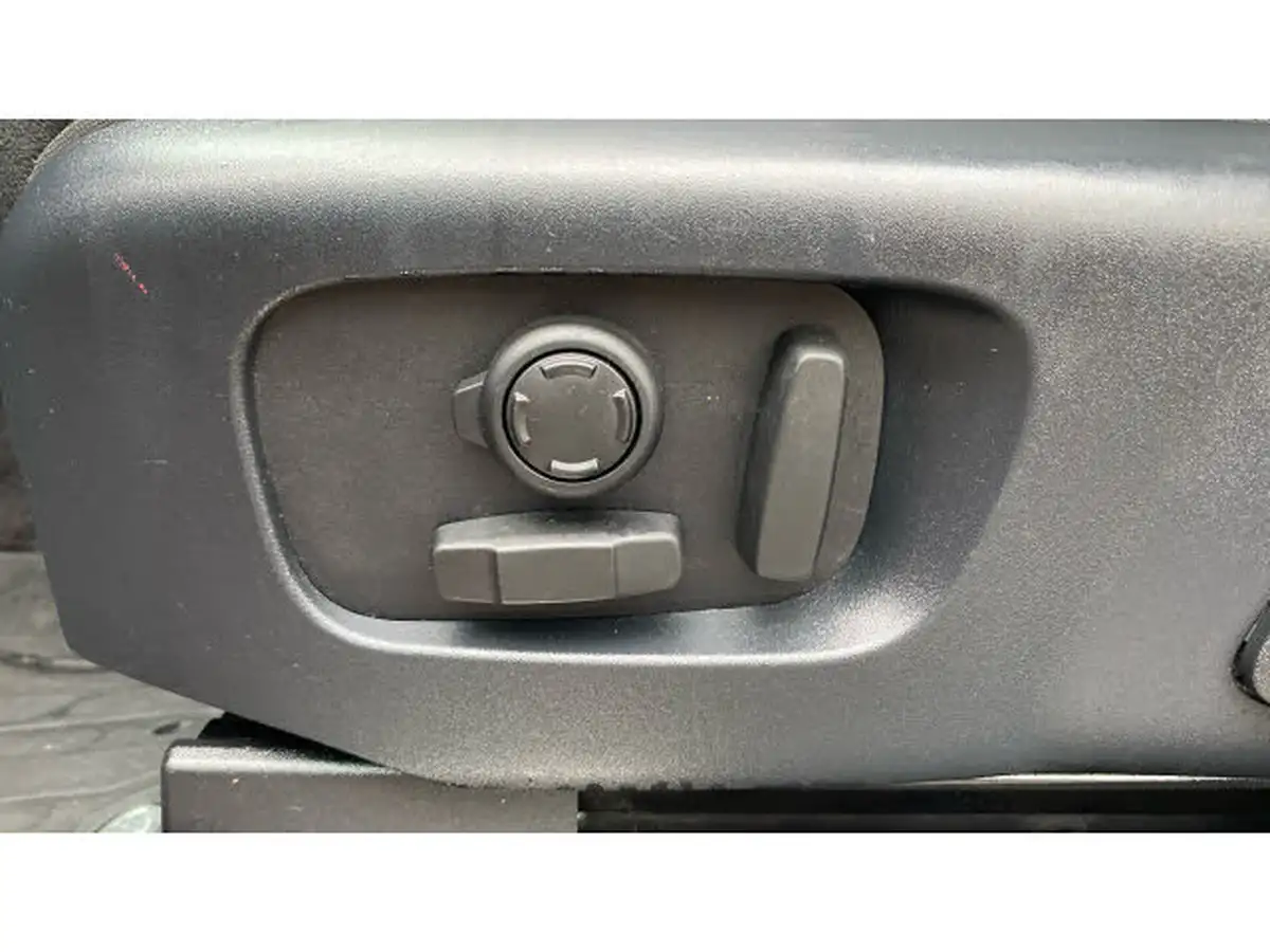2021-land-rover-discovery-30-d300-r-dynamic-se-big-58