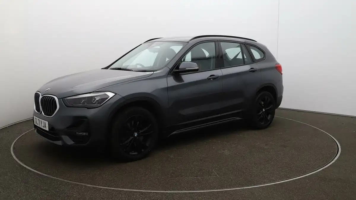 2021-bmw-x1-20-sdrive20i-sport-big-60