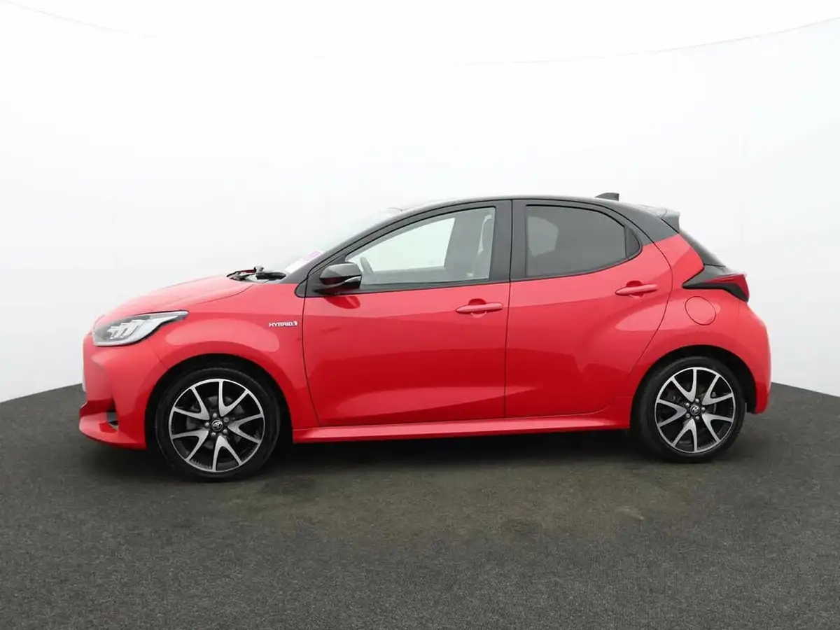 2021-toyota-yaris-15-vvt-i-launch-edition-big-3