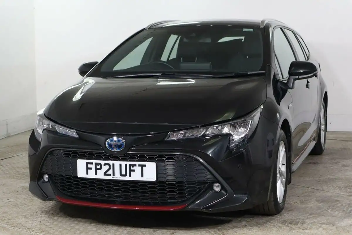 2021-toyota-corolla-18-vvt-i-icon-tech-spare-wheel-touring-sports-5d-big-2