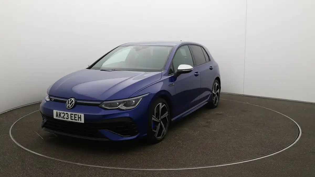 2023-volkswagen-golf-20-tsi-r-320ps-hatchback-big-29
