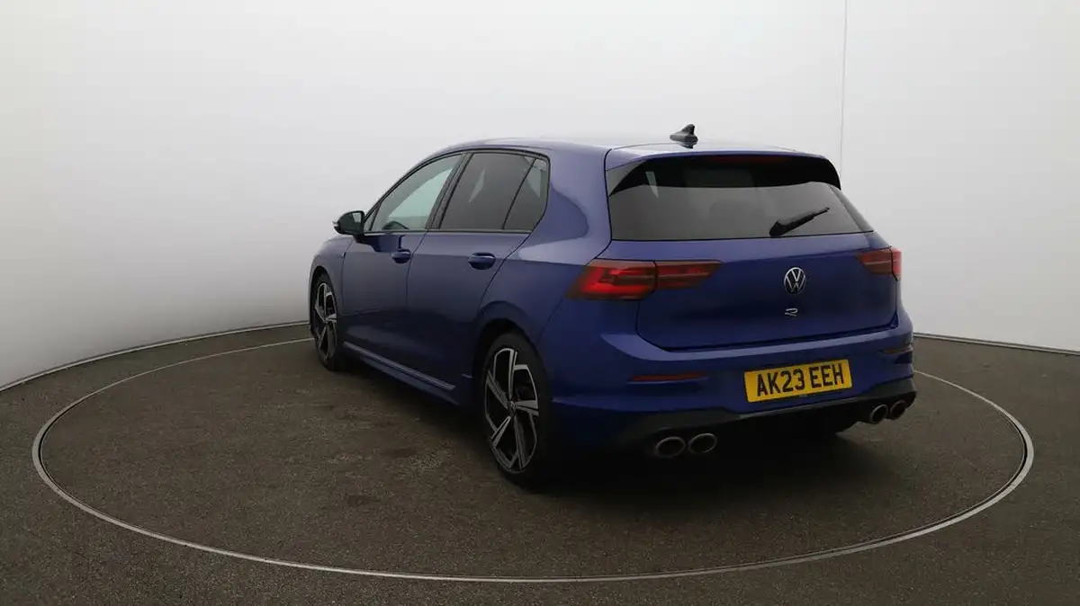 2023-volkswagen-golf-20-tsi-r-320ps-hatchback-big-53